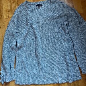 American Eagle Outfitters Heather Gray V-Neck Sweater